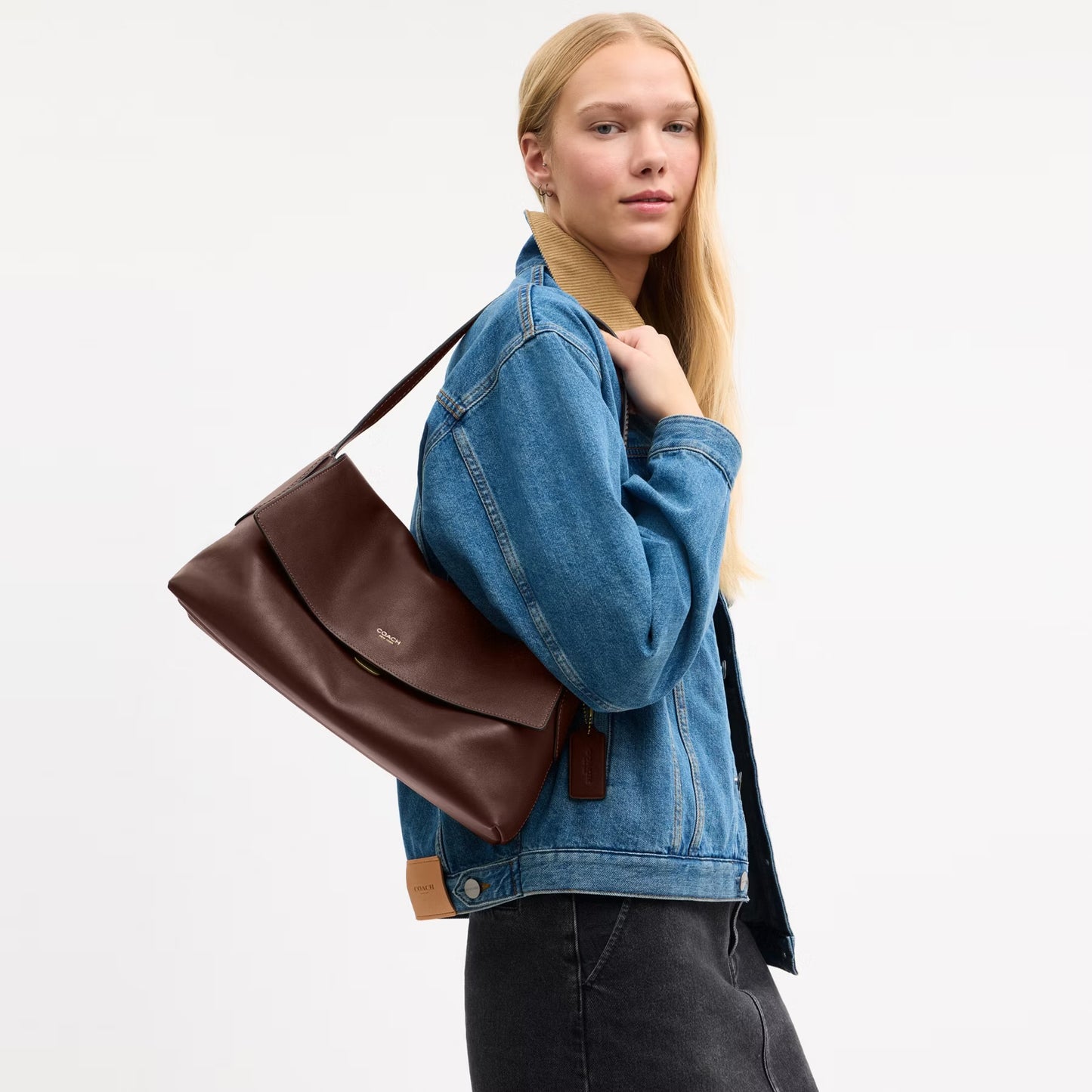 Coach Chelsea 36 Shoulder Bag